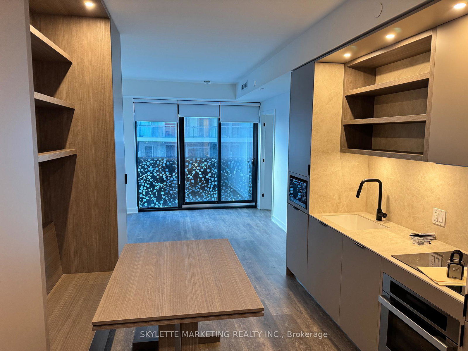 55-charles-street-toronto-ontario-c13017844