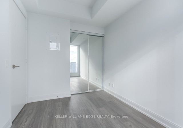 181-dundas-street-e-toronto-ontario-c13018266