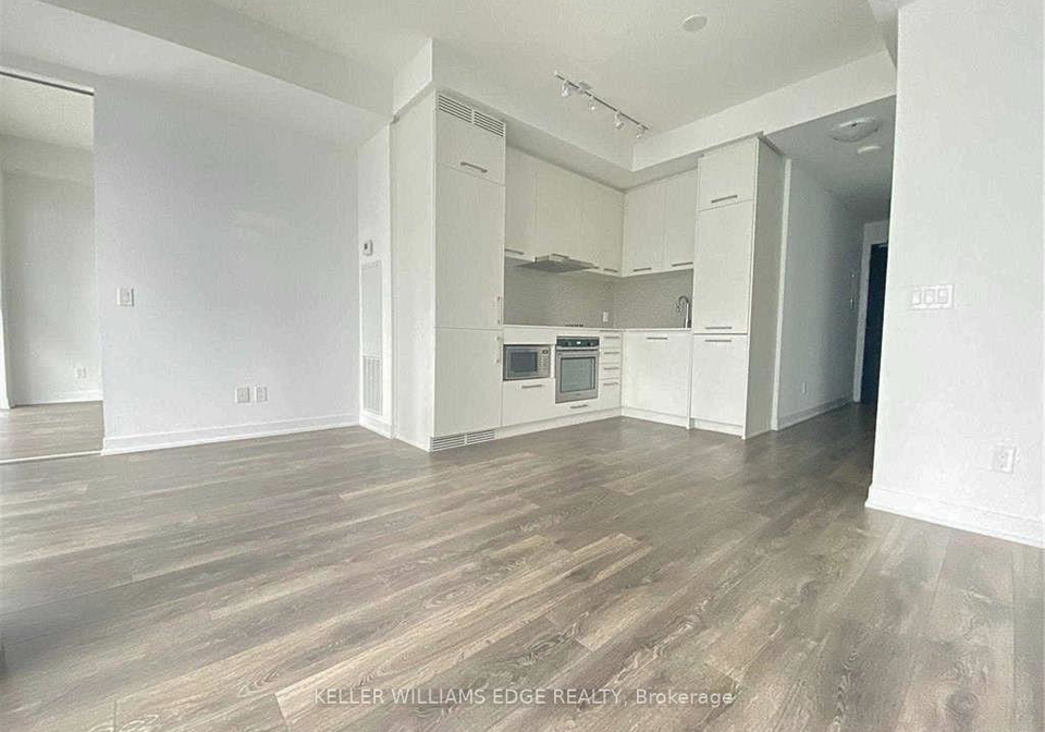 87-peter-street-toronto-ontario-c13018288