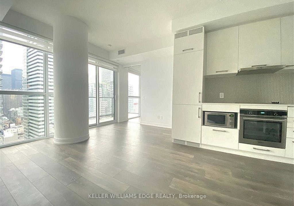 87-peter-street-toronto-ontario-c13018288