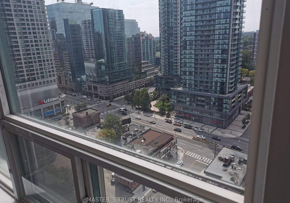 238-doris-avenue-north-york-ontario-c13018428