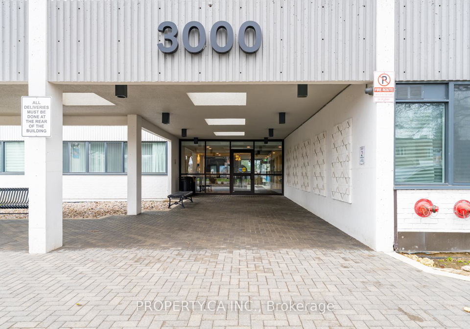 3000-bathurst-street-toronto-ontario-c13018764