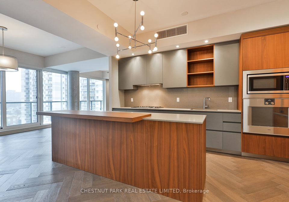 128-pears-avenue-toronto-ontario-c13018802