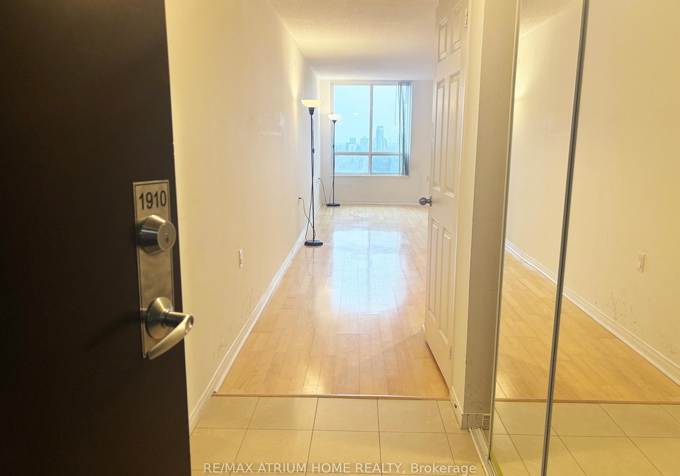35-finch-avenue-e-north-york-ontario-c13018842