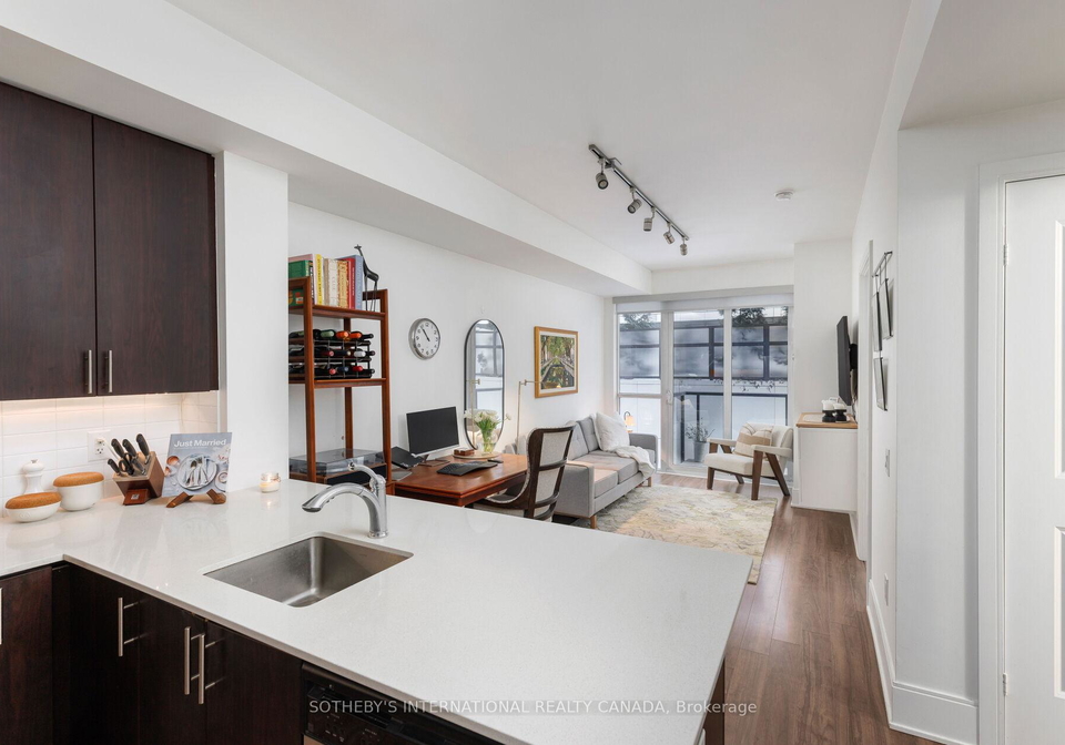 560-front-street-w-toronto-ontario-c13018876