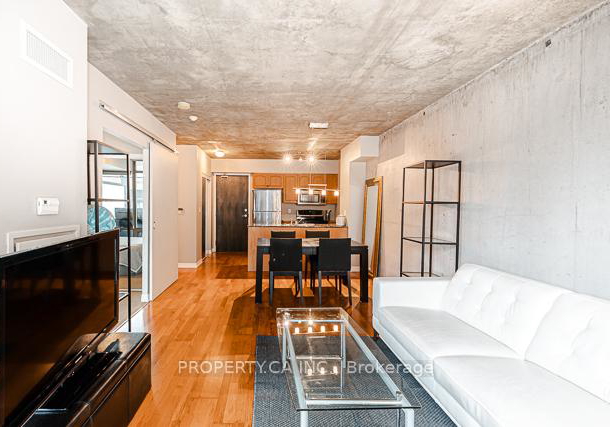 22-wellesley-street-e-toronto-ontario-c13019342
