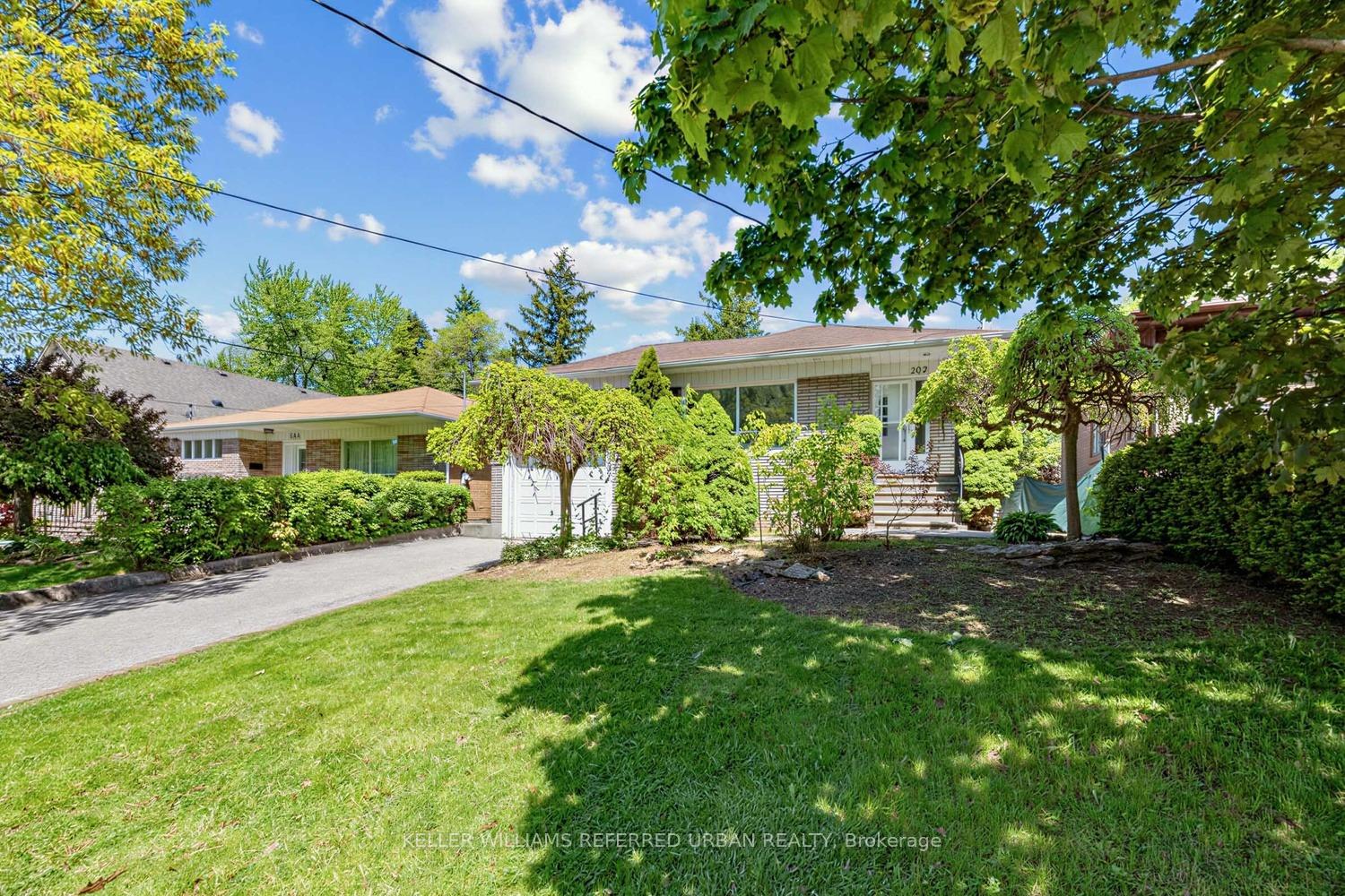 202-park-home-avenue-toronto-ontario-c13019900