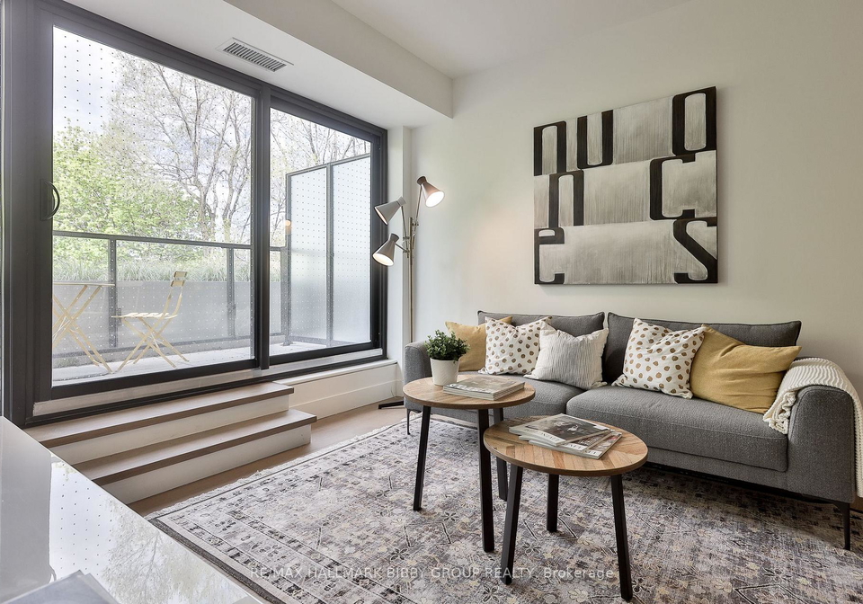 1414-bayview-avenue-toronto-ontario-c13020002