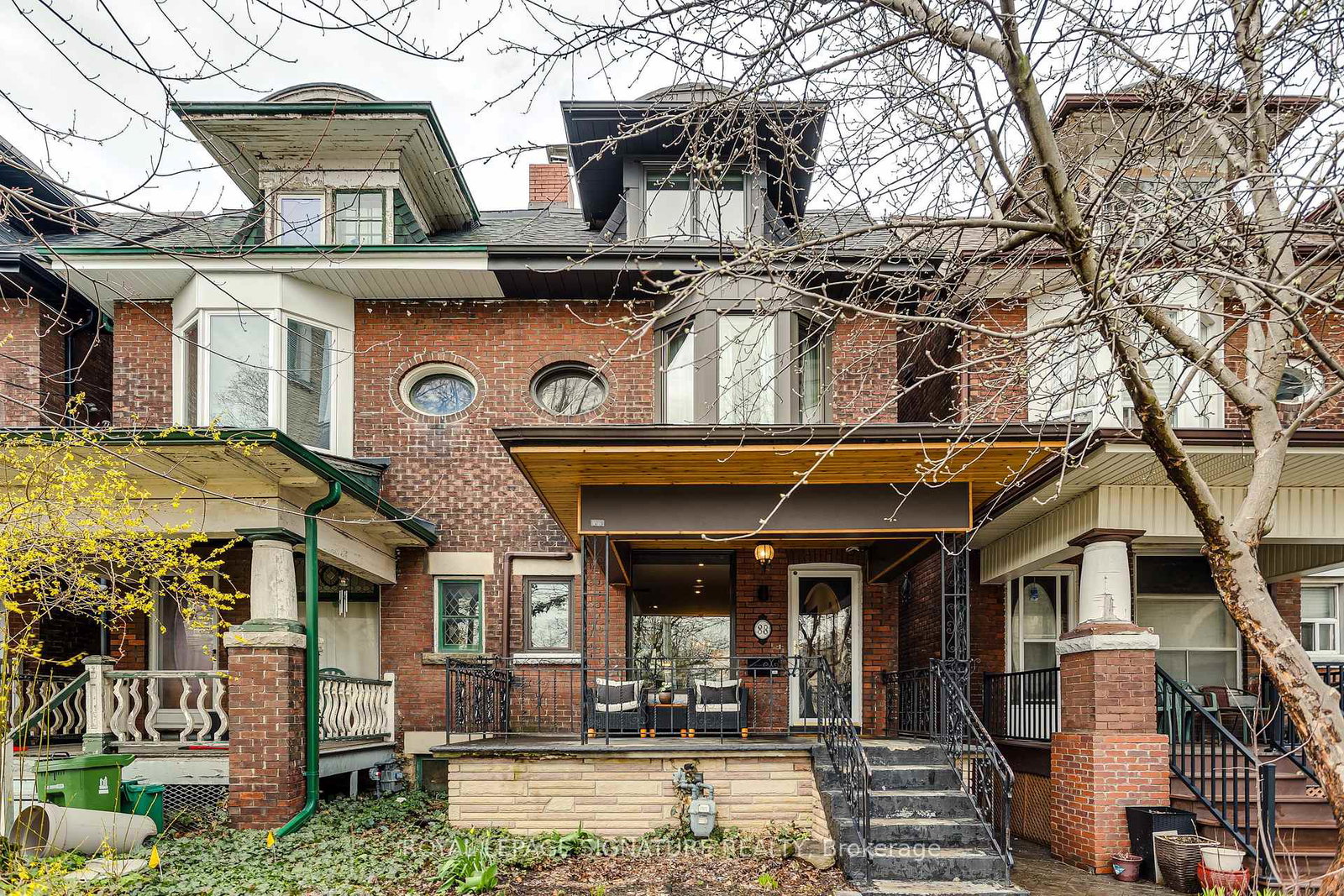 88-grace-street-toronto-ontario-c13020106