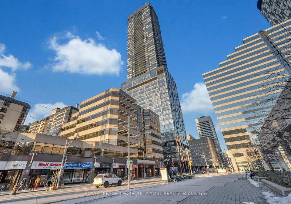 488-university-avenue-toronto-ontario-c13020212