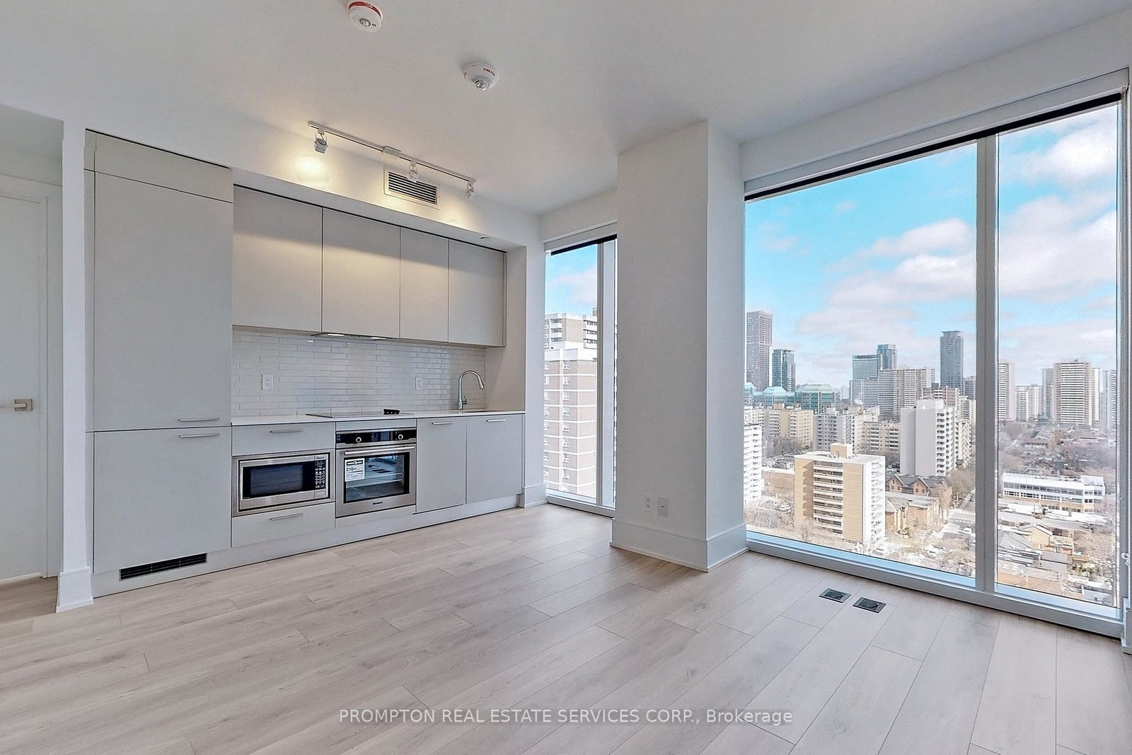 3-gloucester-street-toronto-ontario-c13020236