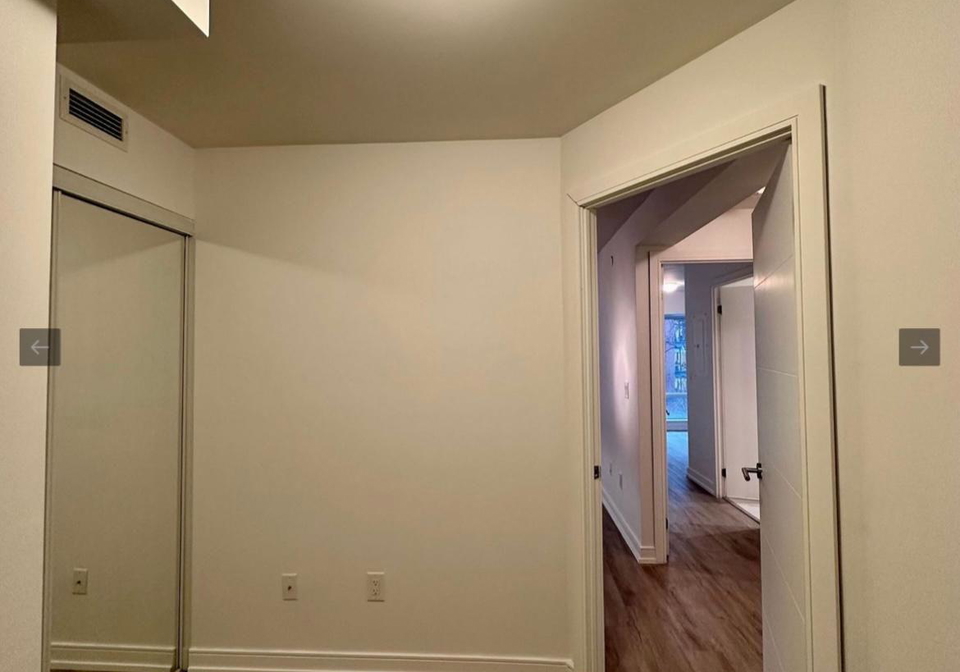 525-adelaide-street-toronto-ontario-c13020400