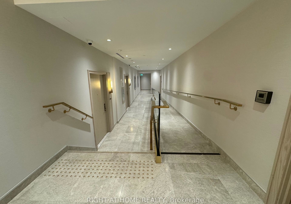 3-strathgowan-avenue-toronto-ontario-c13020468