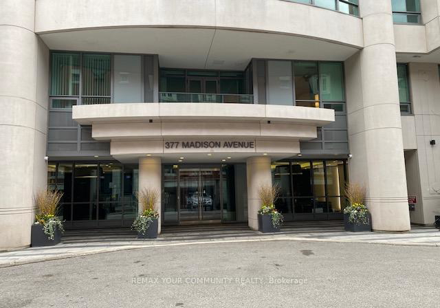 377-madison-avenue-toronto-ontario-c13020520