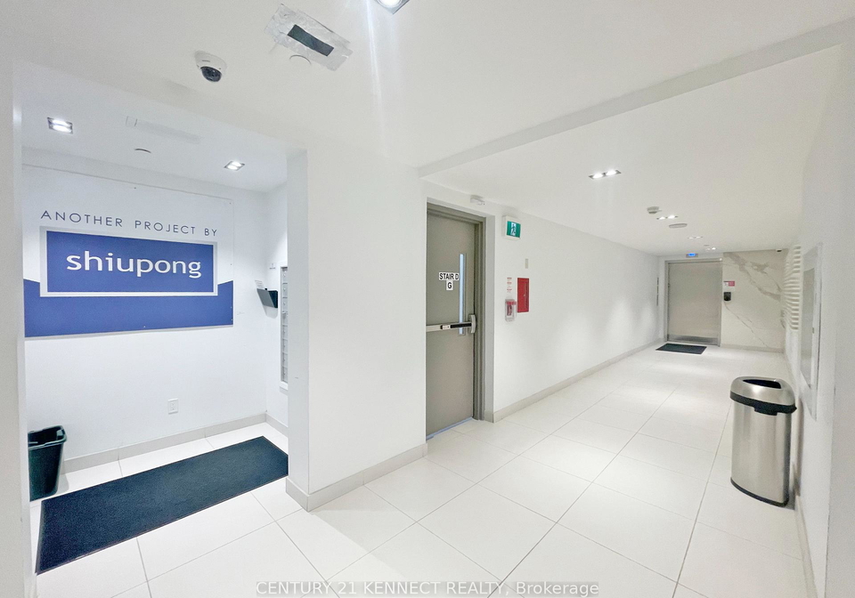 231-college-street-toronto-ontario-c13020564