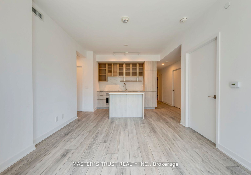 15-holmes-avenue-north-york-ontario-c13020612