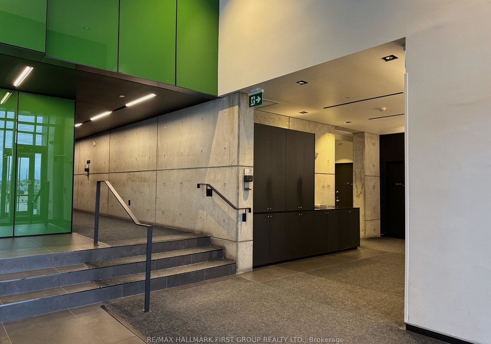 170-bayview-avenue-toronto-ontario-c13020660