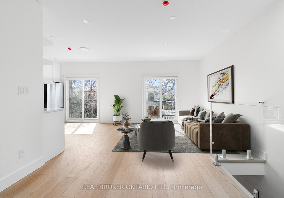 21-farnham-avenue-toronto-ontario-c13020848