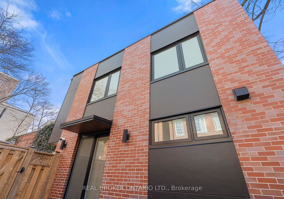21-farnham-avenue-toronto-ontario-c13020848