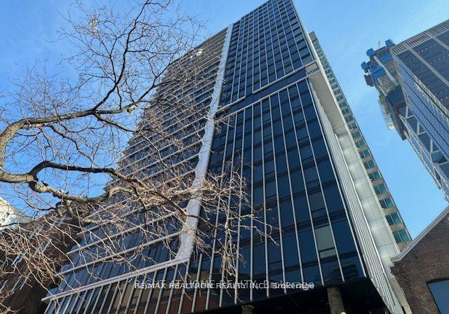 771-yonge-street-toronto-ontario-c13020896