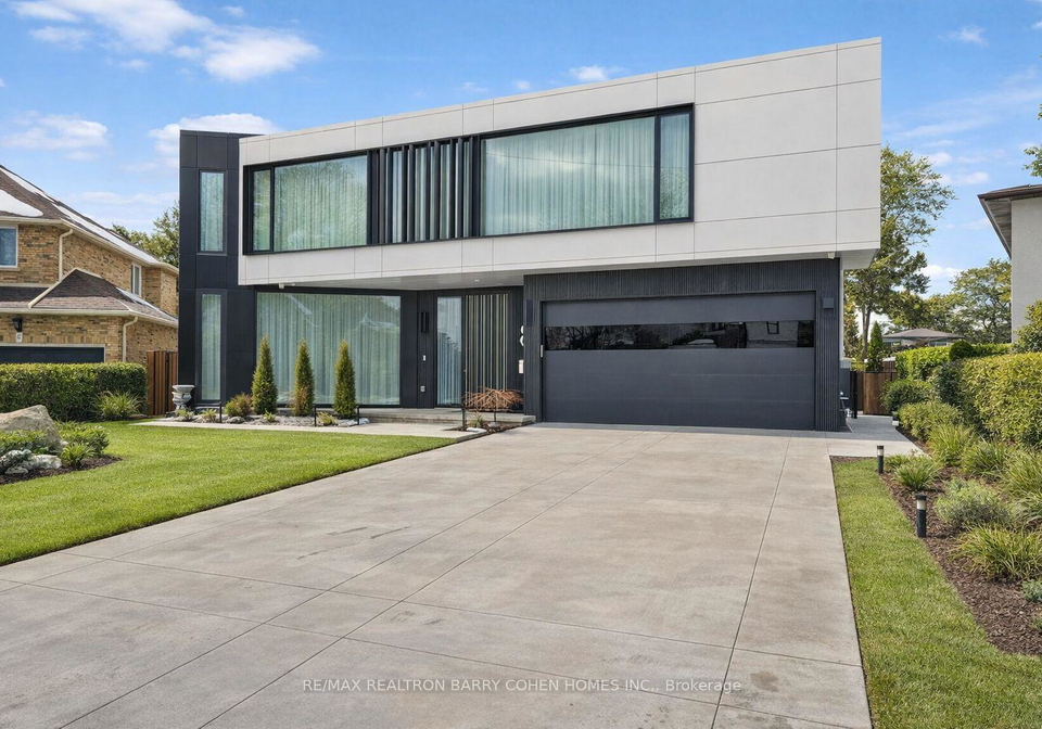 8-cadmus-road-north-york-ontario-c13020934