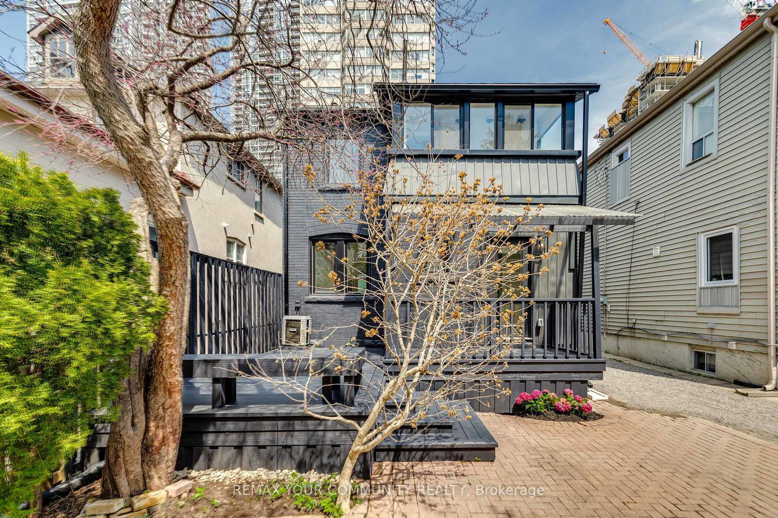 47-soudan-avenue-toronto-ontario-c13021206