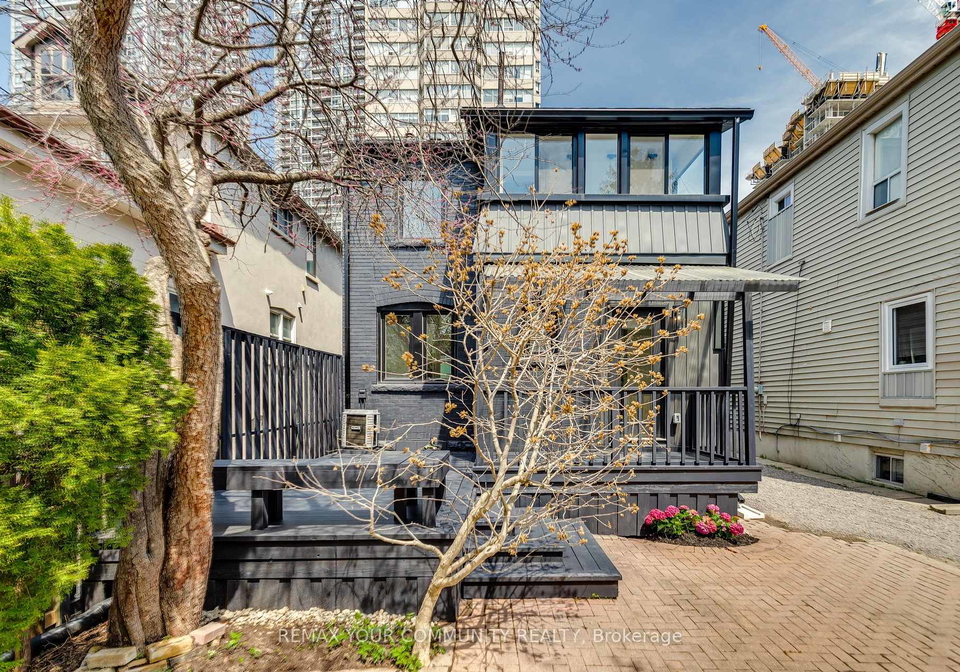 47-soudan-avenue-toronto-ontario-c13021206