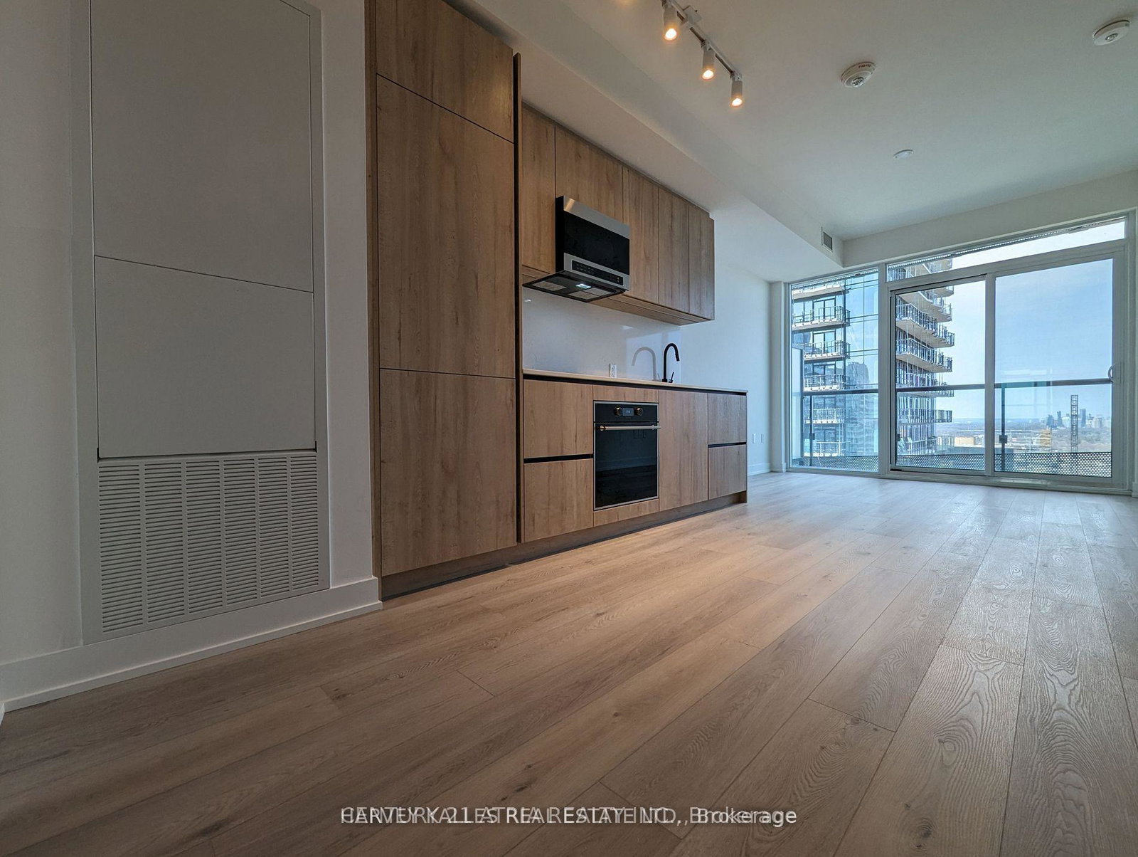 117-broadway-avenue-toronto-ontario-c13021238