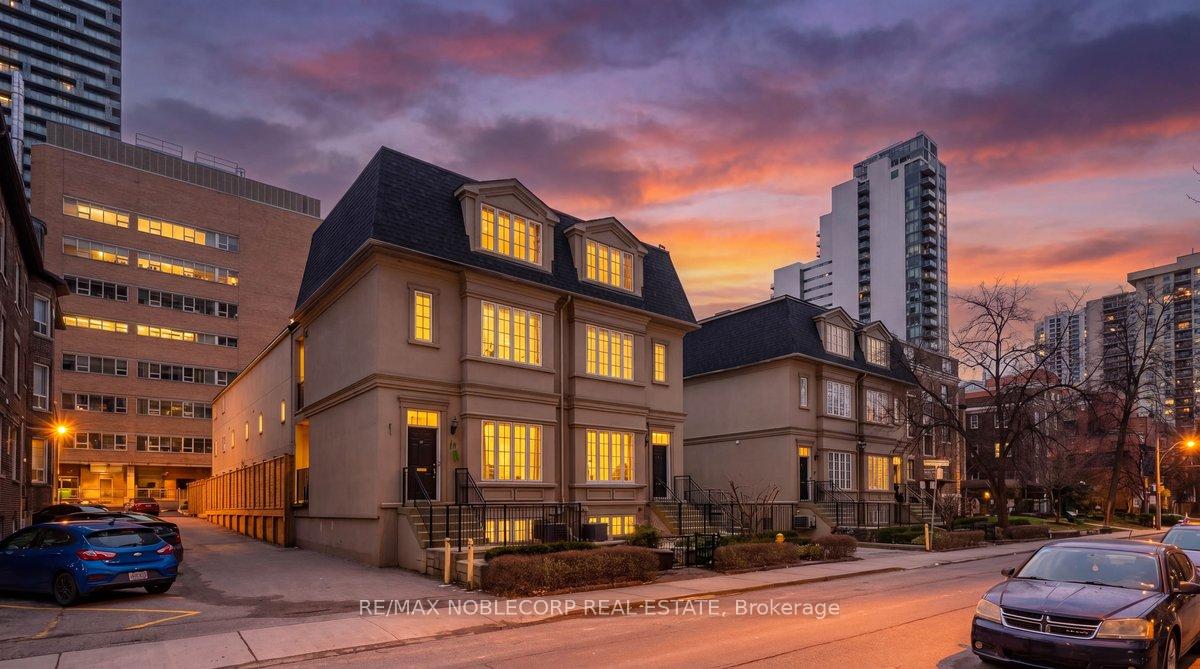 6-luscombe-lane-toronto-ontario-c13021398