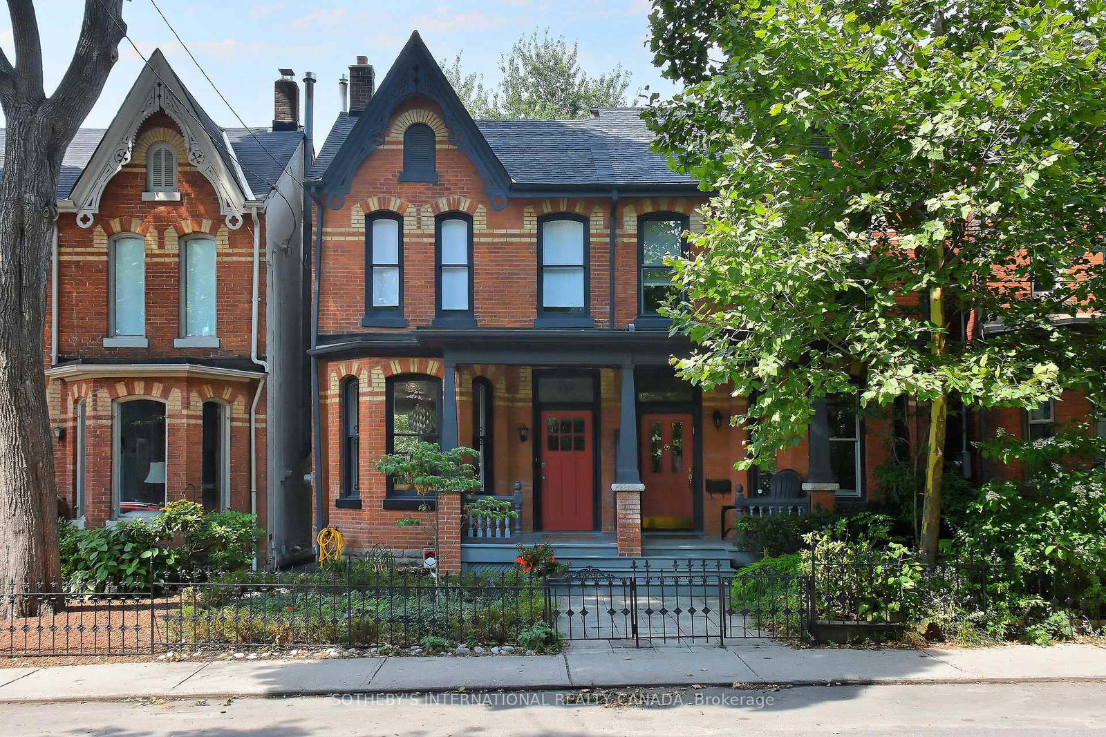 422-sackville-street-toronto-ontario-c13021512