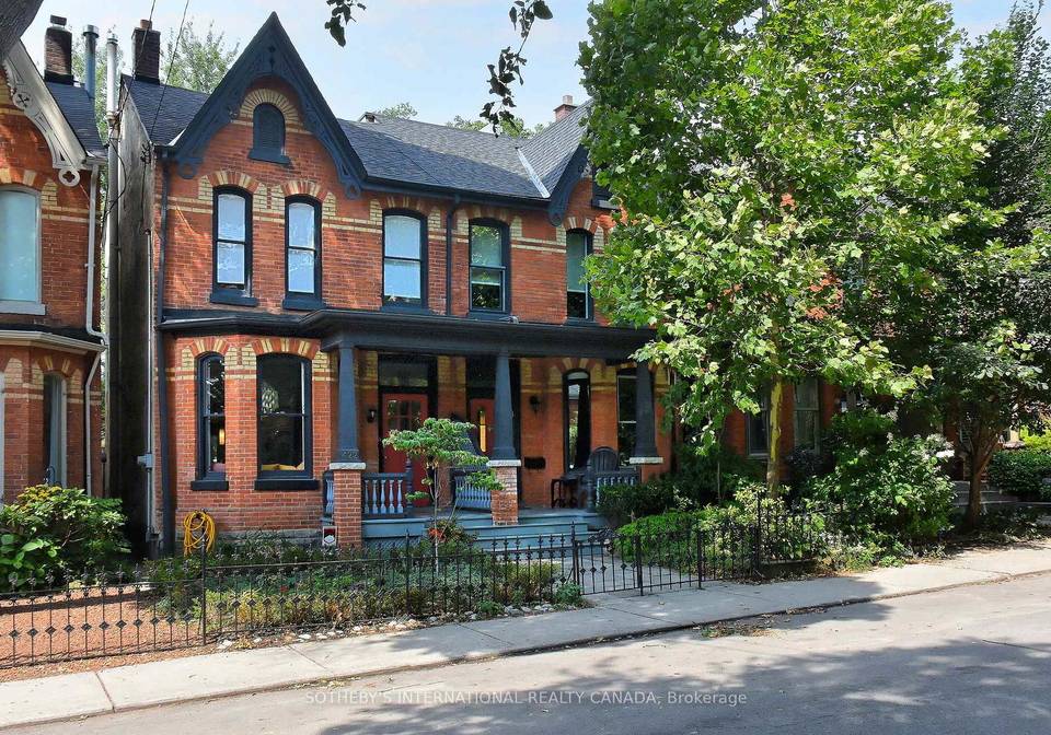 422-sackville-street-toronto-ontario-c13021512