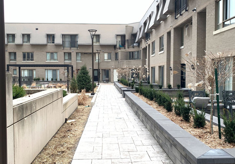 38-hollywood-avenue-north-york-ontario-c13021616