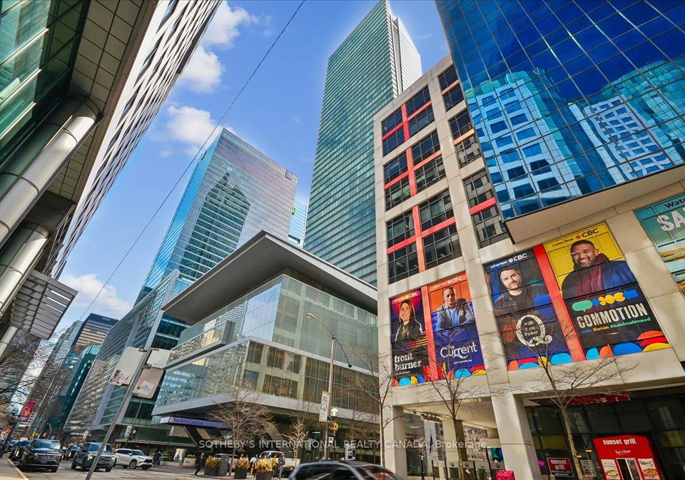 183-wellington-street-w-toronto-ontario-c13021780