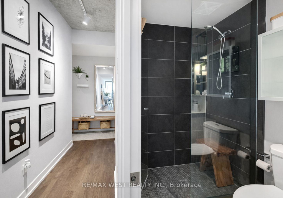 650-king-street-w-toronto-ontario-c13021786