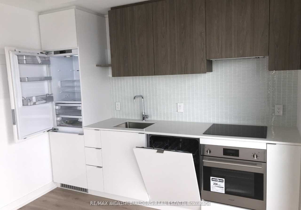161-roehampton-avenue-toronto-ontario-c13021918