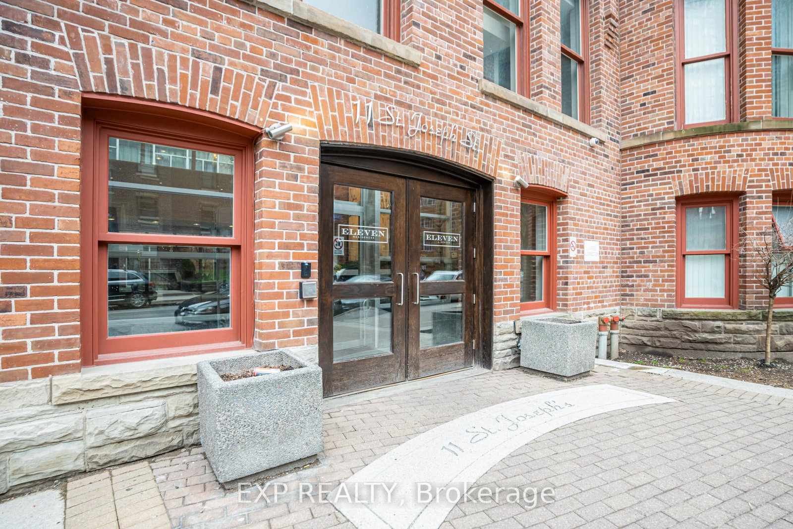 11-st-joseph-street-toronto-ontario-c13022094