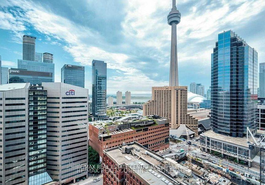33-university-avenue-toronto-ontario-c13022460