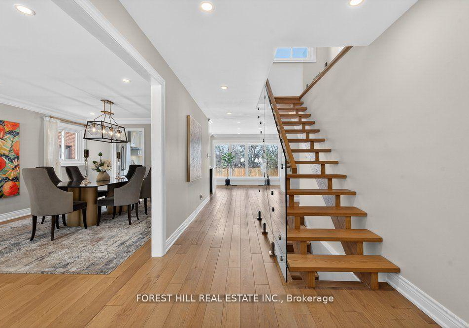47-tofino-crescent-north-york-ontario-c13022464