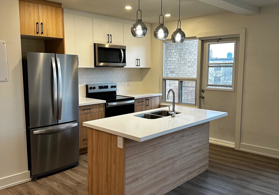 6-wingreen-court-north-york-ontario-c13022554
