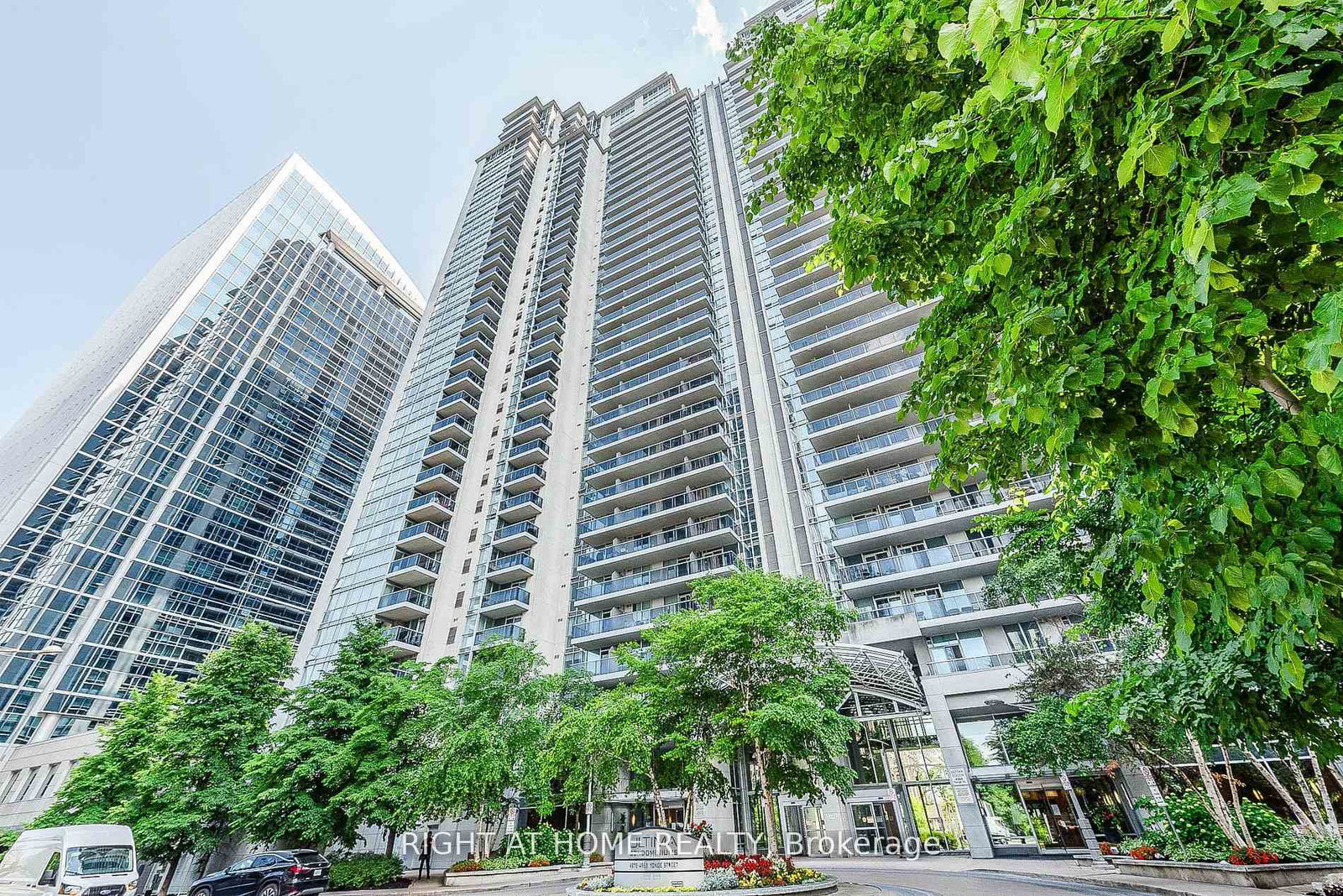 4978-yonge-street-toronto-ontario-c13022566