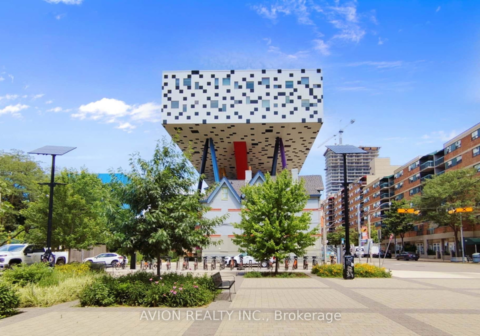 50-mccaul-street-toronto-ontario-c13022690