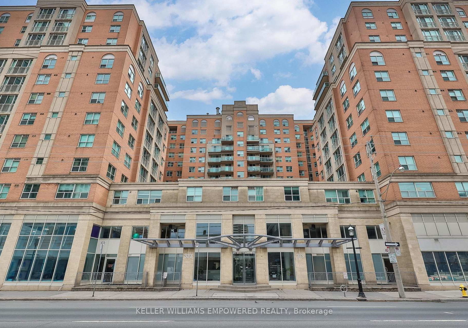 313-richmond-street-e-toronto-ontario-c13022776