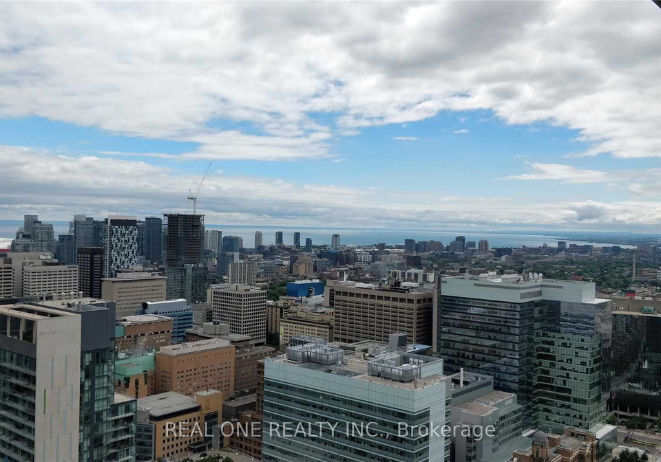 38-grenville-avenue-toronto-ontario-c13022804
