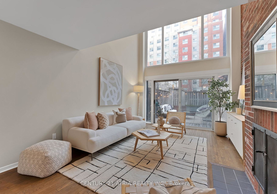 65-mcgill-street-toronto-ontario-c13022948