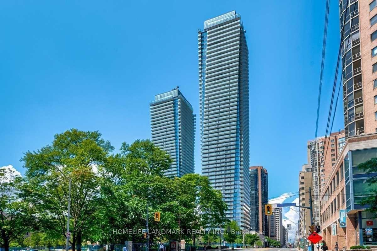 1080-bay-street-toronto-ontario-c13022998