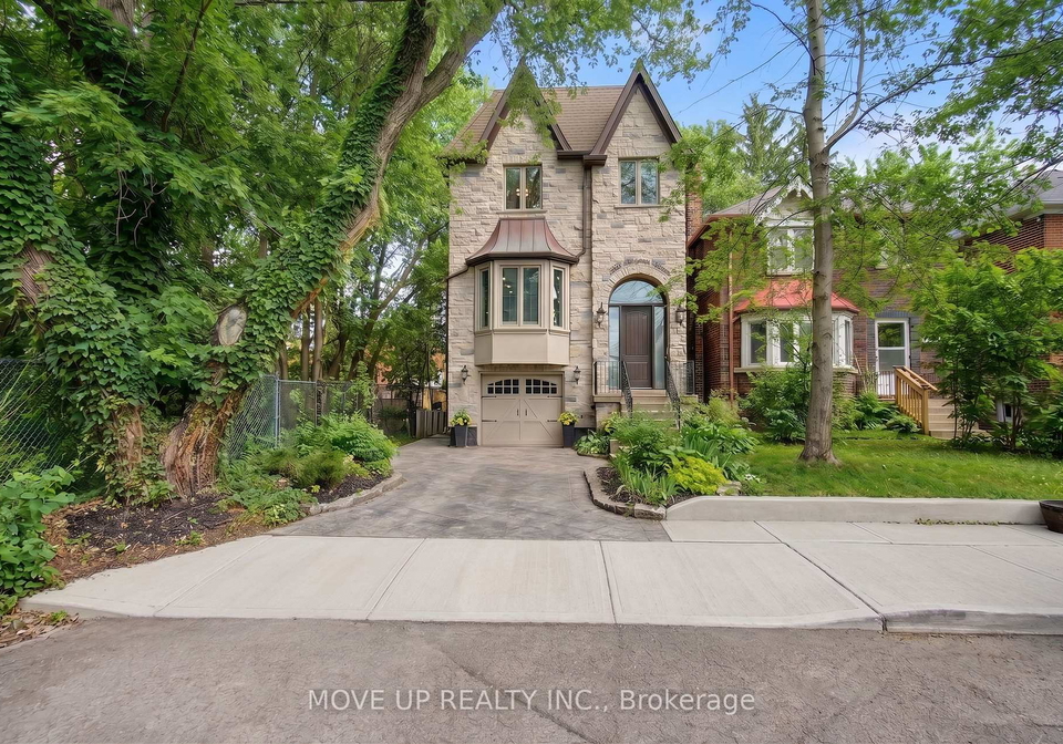 226-glengarry-avenue-toronto-ontario-c13023054