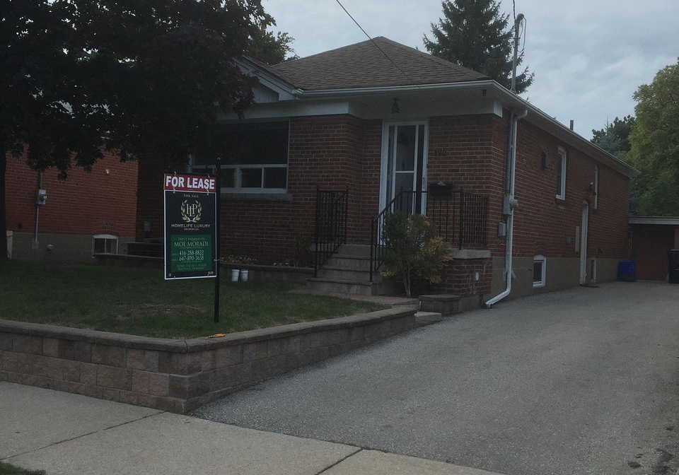 182-florence-avenue-toronto-ontario-c13023060