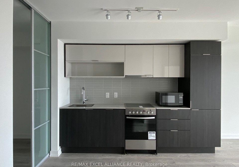 159-wellesley-street-toronto-ontario-c13023184