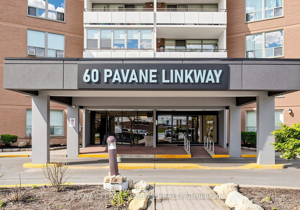 60-pavane-linkway-east-york-ontario-c13023262