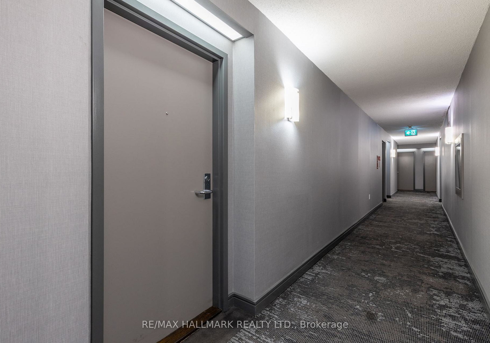 21-overlea-boulevard-east-york-ontario-c13023406